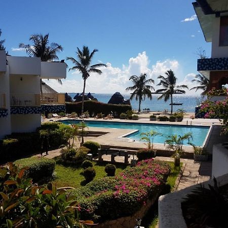 Beachcomber Hotel And Resort Dar es Salaam Exterior foto